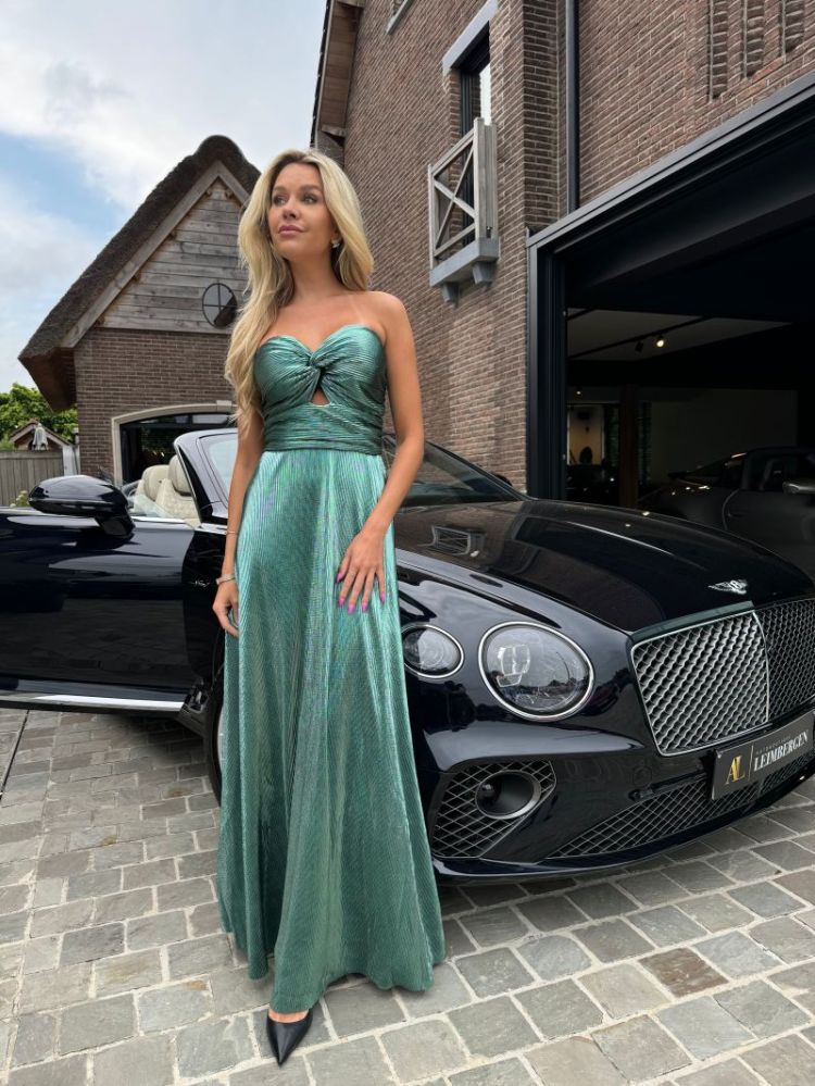  EMERALD GREEN