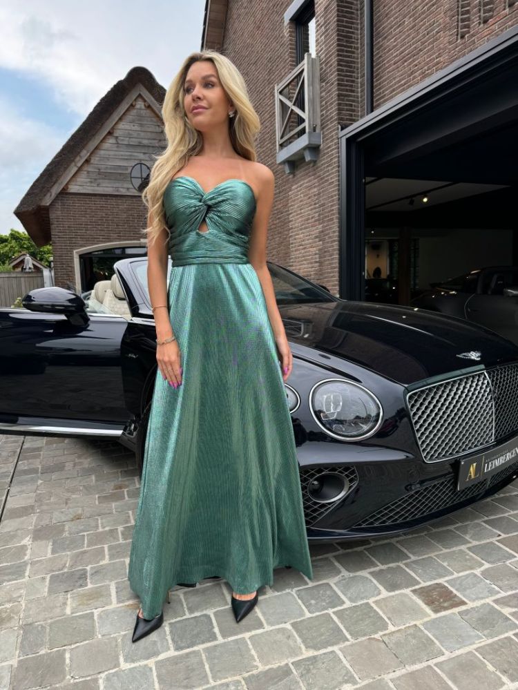  EMERALD GREEN