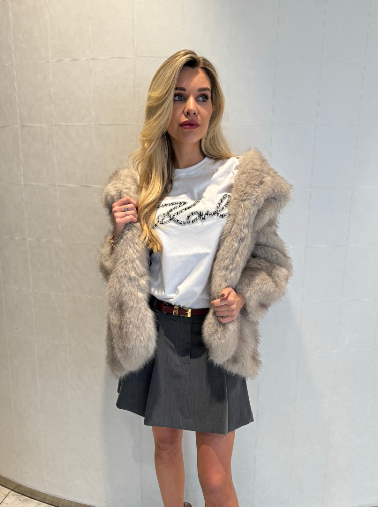  100 WHITE
