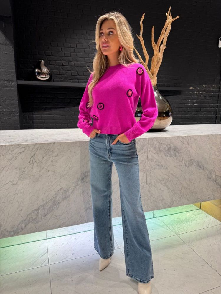  SASSY PINK