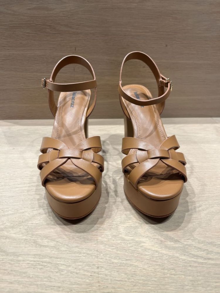  TAN