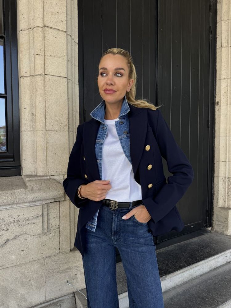  DENIM