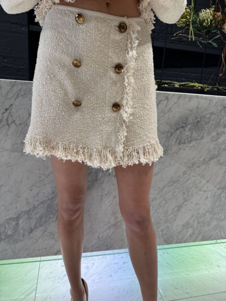  193 BEIGE