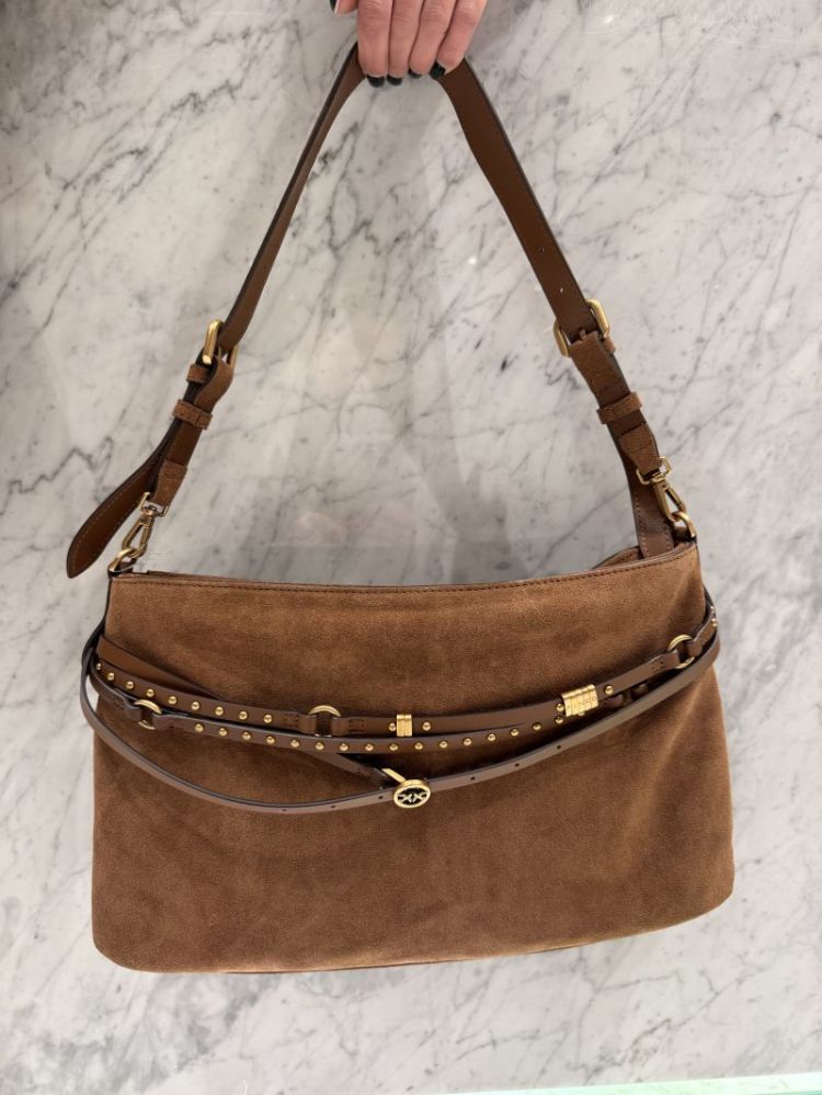 A0F6 L17Q BROWN