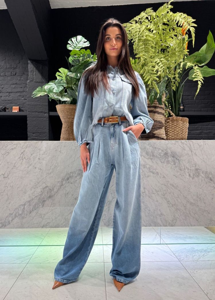  BLU TENUE