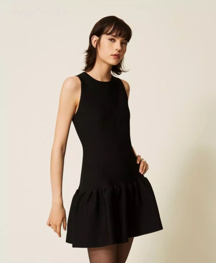  006BLACK