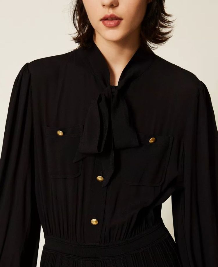 006BLACK