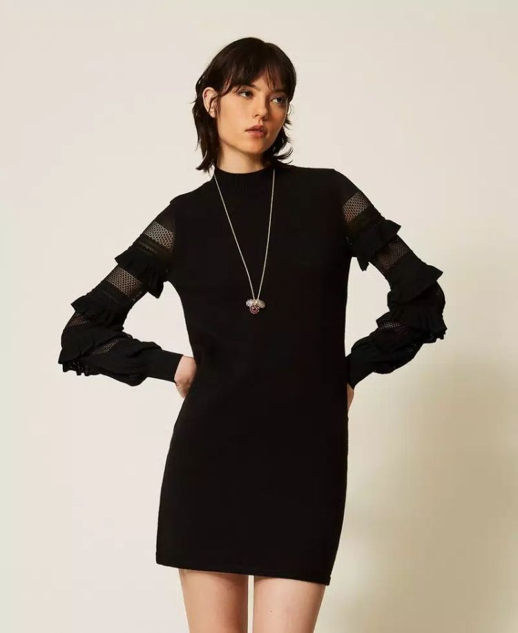  006BLACK