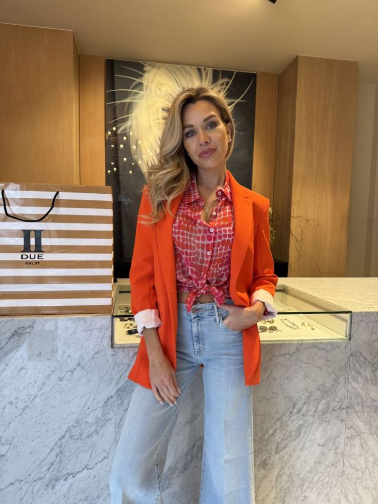  DEEP ORANGE