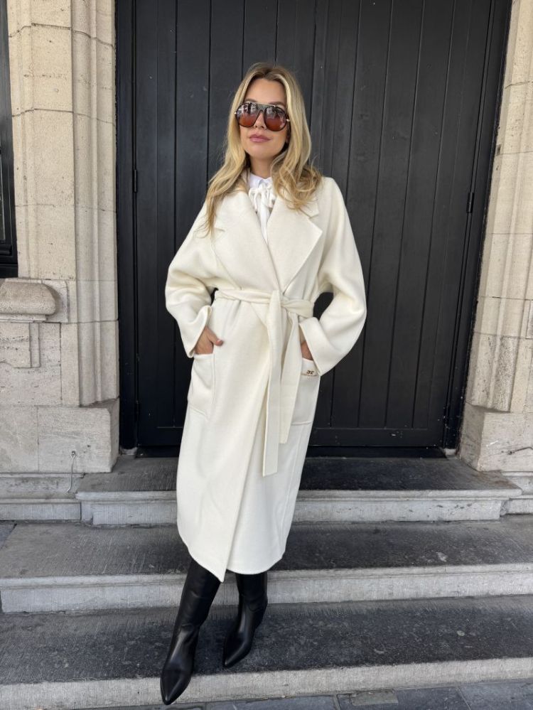  193 BEIGE