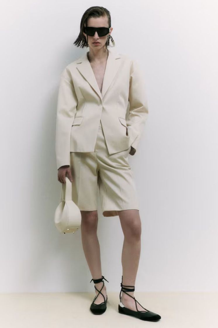  WARM IVORY