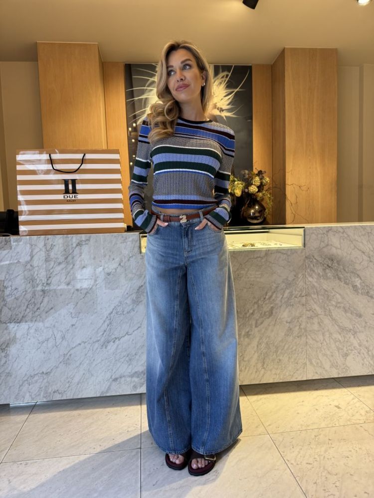  DENIM