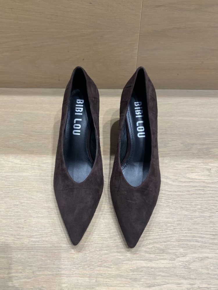  MARRON