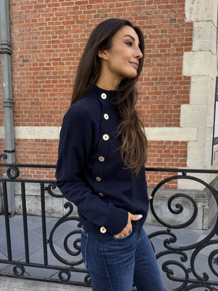  202 NAVY